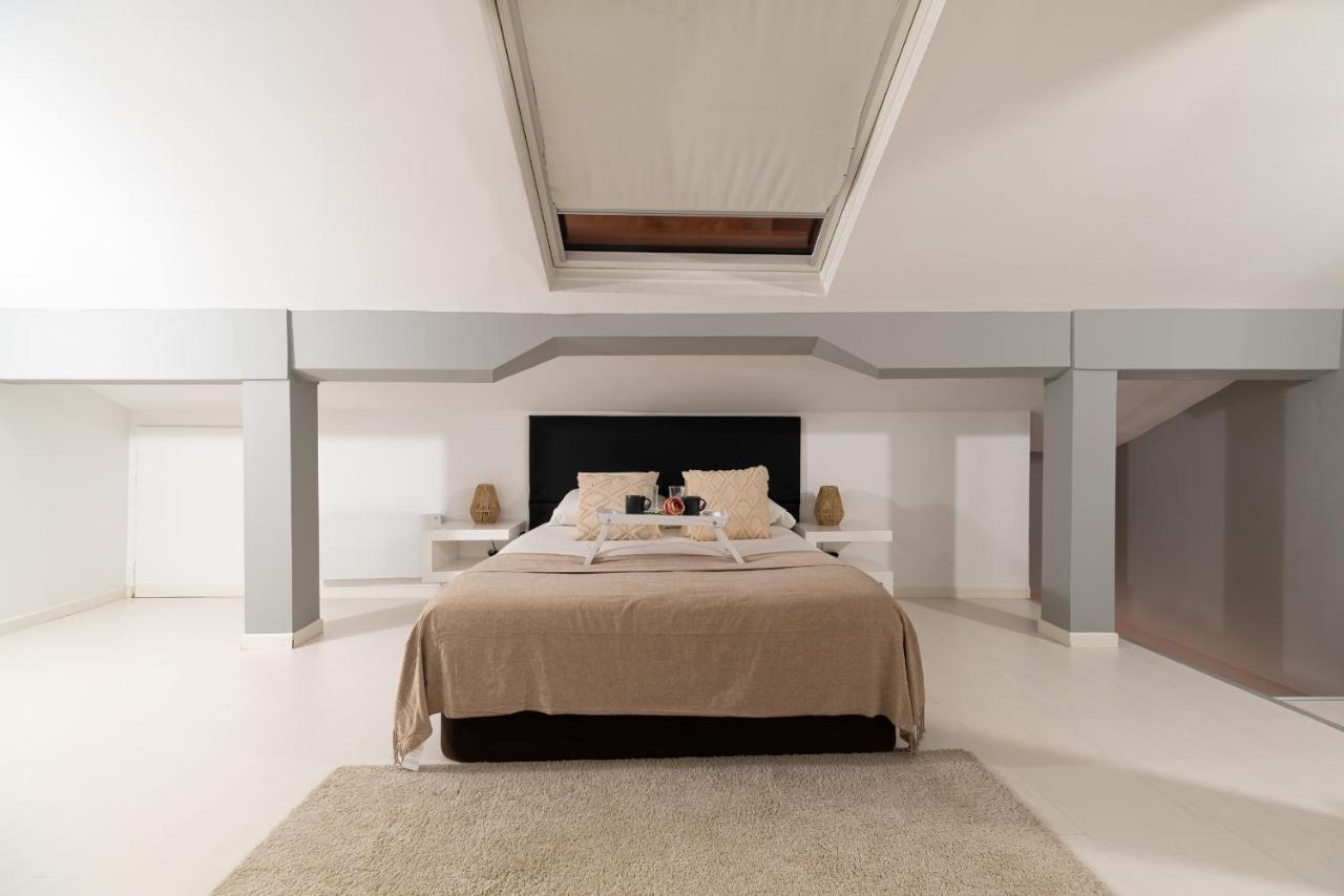 Elegante Atico Duplex Apartment