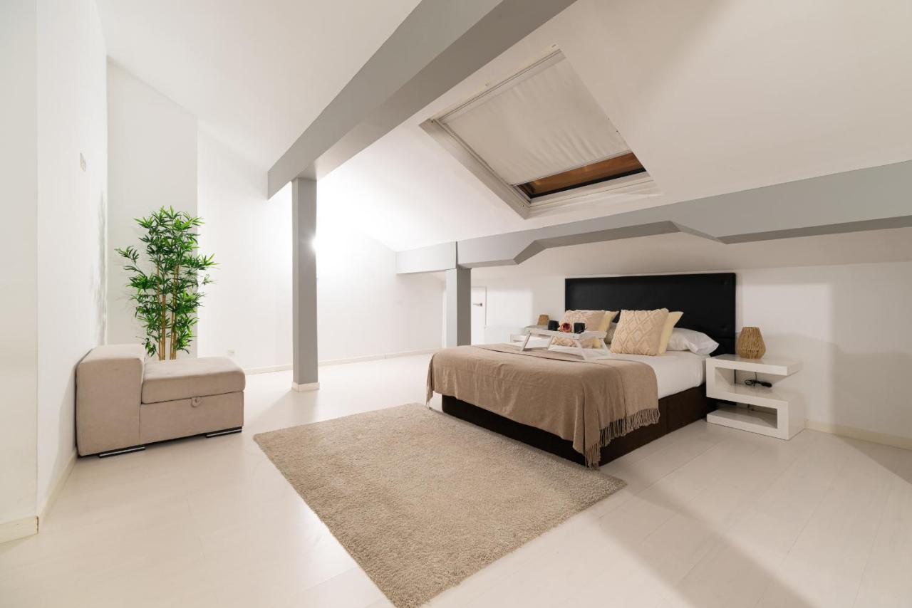 Apartment Elegante Atico Duplex *